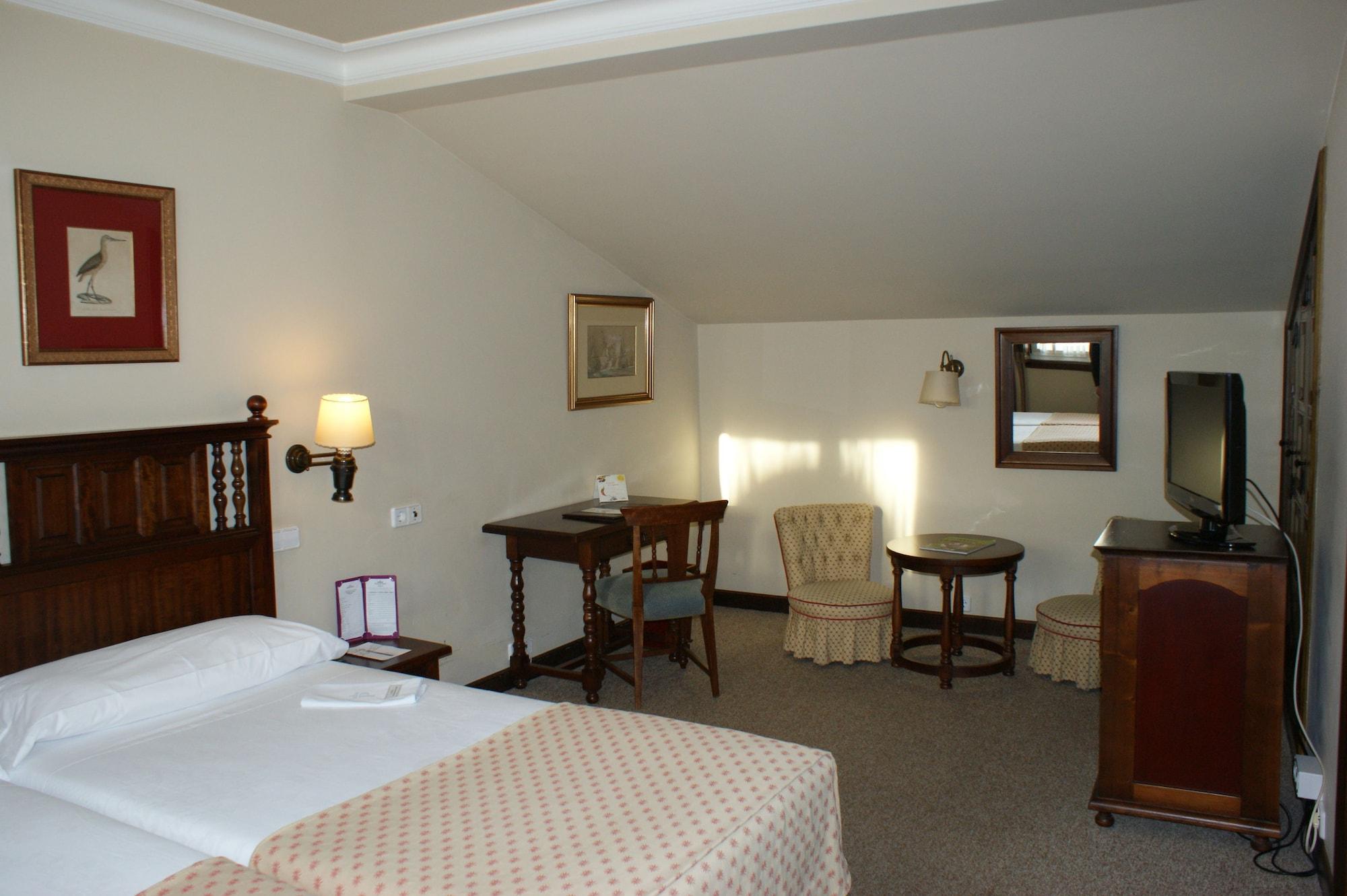 Parador De Феррол Экстерьер фото